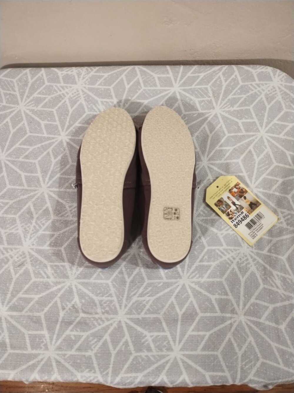 Toms women slip on - Picture 5 of 7